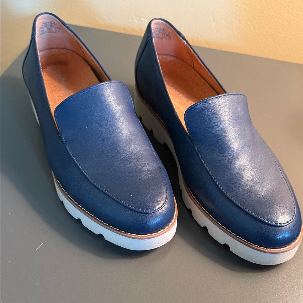Vionic Navy Leather Lug-Sole Slip-On Loafers